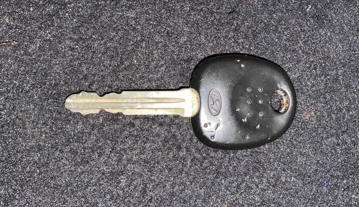 2014 Hyundai Eon MAGNA +, Petrol, Manual, 31,965 km, Key Close Up