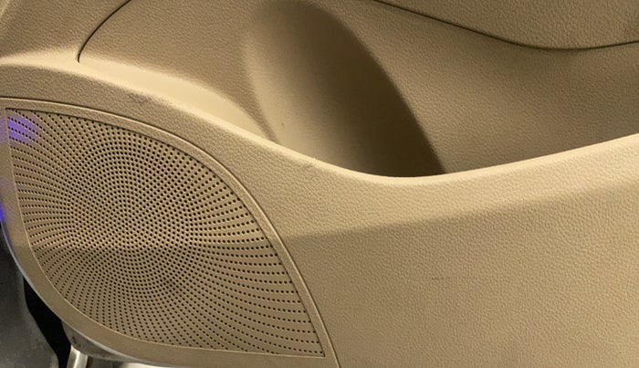 2016 Hyundai Eon ERA +, Petrol, Manual, 36,931 km, Speaker