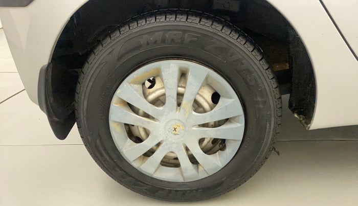 2016 Hyundai Eon ERA +, Petrol, Manual, 36,931 km, Right Rear Wheel