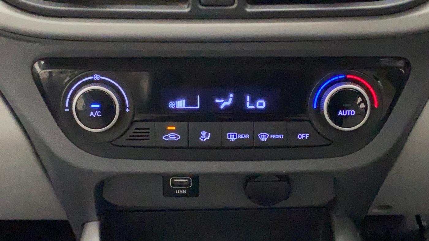 2022 Hyundai GRAND I10 NIOS SPORTZ 1.2 KAPPA VTVT CNG, CNG, Manual, 16,247 km, Automatic Climate Control