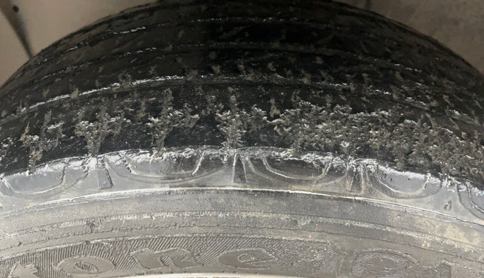 2018 Jeep Compass LIMITED 1.4 PETROL AT, Petrol, Automatic, 55,105 km, Left Front Tyre Tread