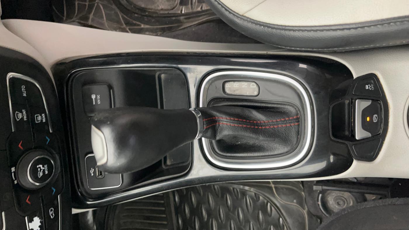 2018 Jeep Compass LIMITED 1.4 PETROL AT, Petrol, Automatic, 50 km, Gear Lever