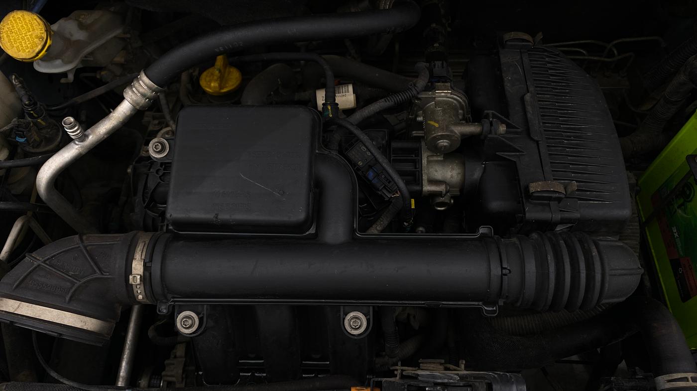 2019 Renault TRIBER RXZ, Petrol, Manual, 43,060 km, Engine View