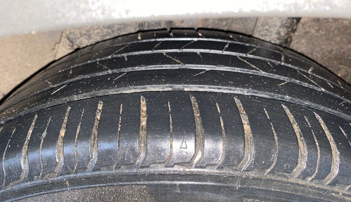 2021 Hyundai VENUE SX 1.0 (O) TURBO IMT, Petrol, Manual, 21,967 km, Left Rear Tyre Tread