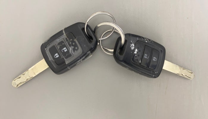 2016 Honda City 1.5L I-VTEC SV CVT, Petrol, Automatic, 1,18,172 km, Key Close Up