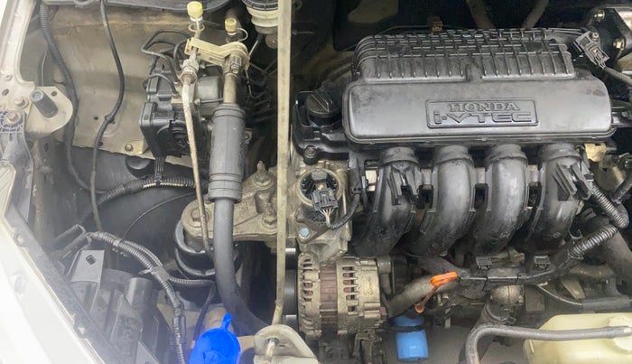 2016 Honda City 1.5L I-VTEC SV CVT, Petrol, Automatic, 1,18,172 km, Engine View - Right