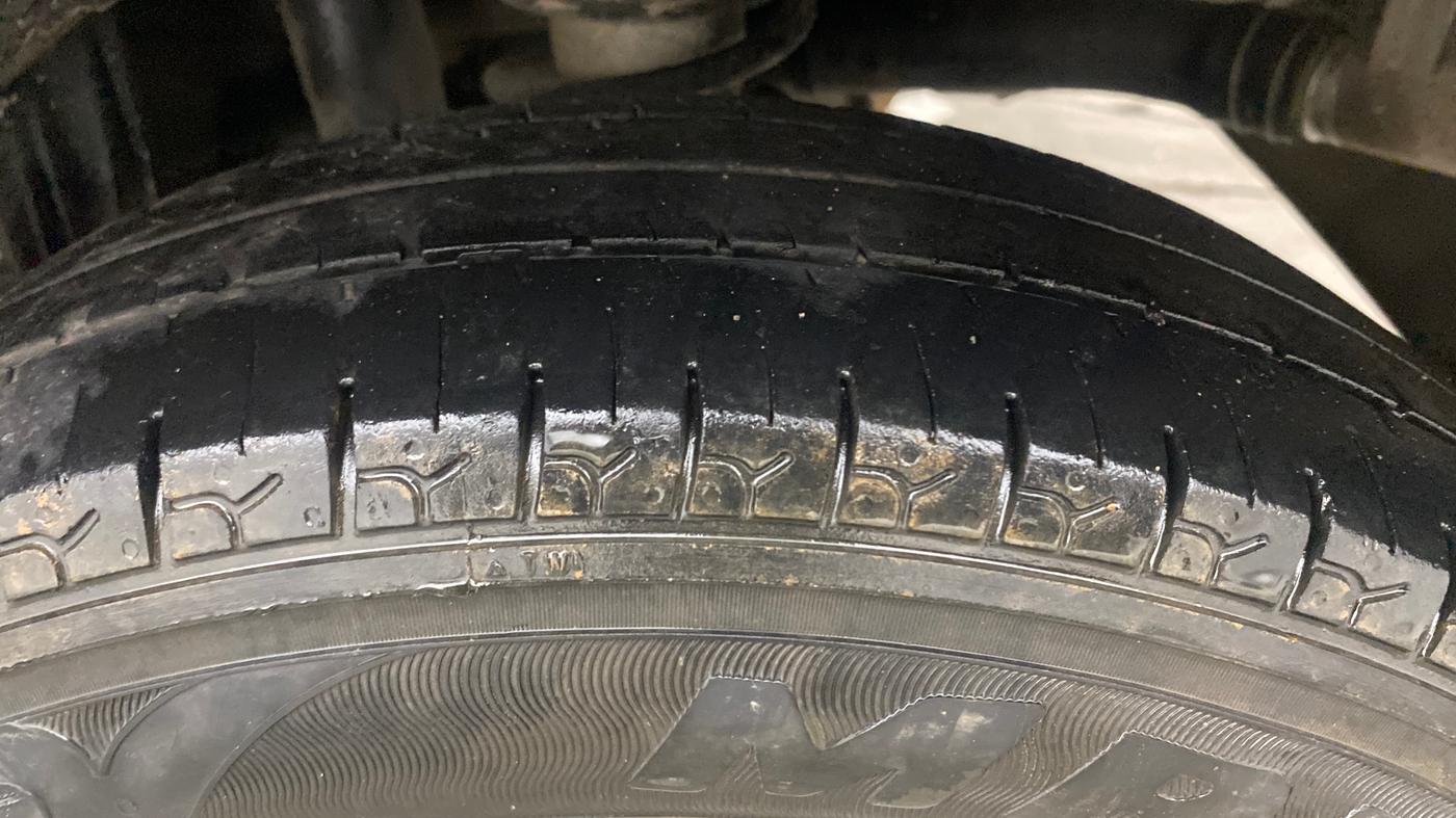 2014 Maruti Alto 800 VXI, Petrol, Manual, 47,427 km, Left Rear Tyre Tread