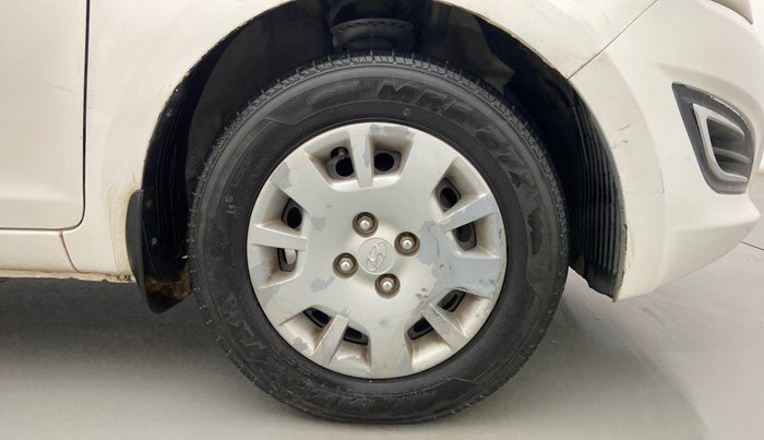 2013 Hyundai i20 MAGNA 1.2, Petrol, Manual, 72,933 km, Right Front Wheel