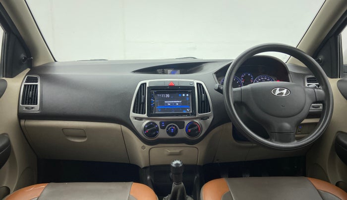 2013 Hyundai i20 MAGNA 1.2, Petrol, Manual, 72,933 km, Dashboard