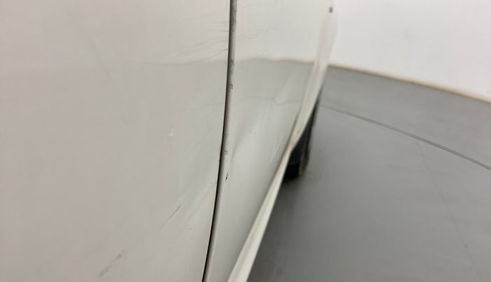 2013 Hyundai i20 MAGNA 1.2, Petrol, Manual, 72,933 km, Driver-side door - Slightly dented