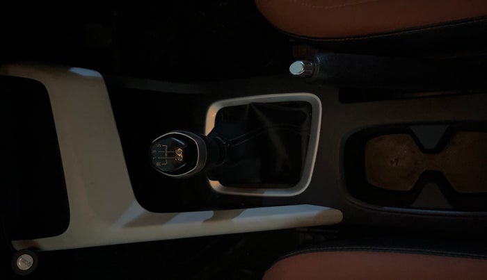 2023 Nissan MAGNITE XL, Petrol, Manual, 42,256 km, Gear Lever