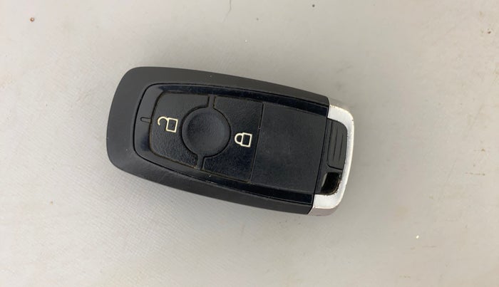 2019 Ford Ecosport TITANIUM + 1.5L PETROL, Petrol, Manual, 1,17,385 km, Key Close Up