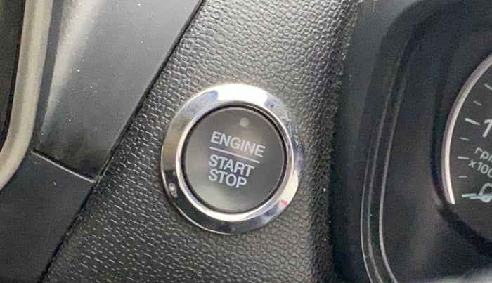 2019 Ford Ecosport TITANIUM + 1.5L PETROL, Petrol, Manual, 1,17,385 km, Keyless Start/ Stop Button