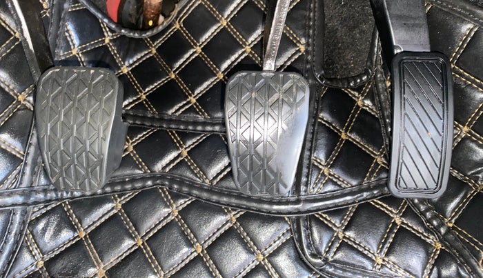 2019 Ford Ecosport TITANIUM + 1.5L PETROL, Petrol, Manual, 1,17,385 km, Pedals