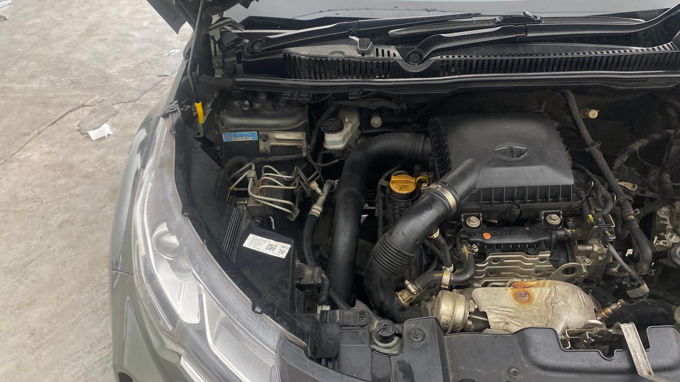 2021 Tata NEXON XZ PLUS PETROL, Petrol, Manual, 45,932 km, Engine View - Right