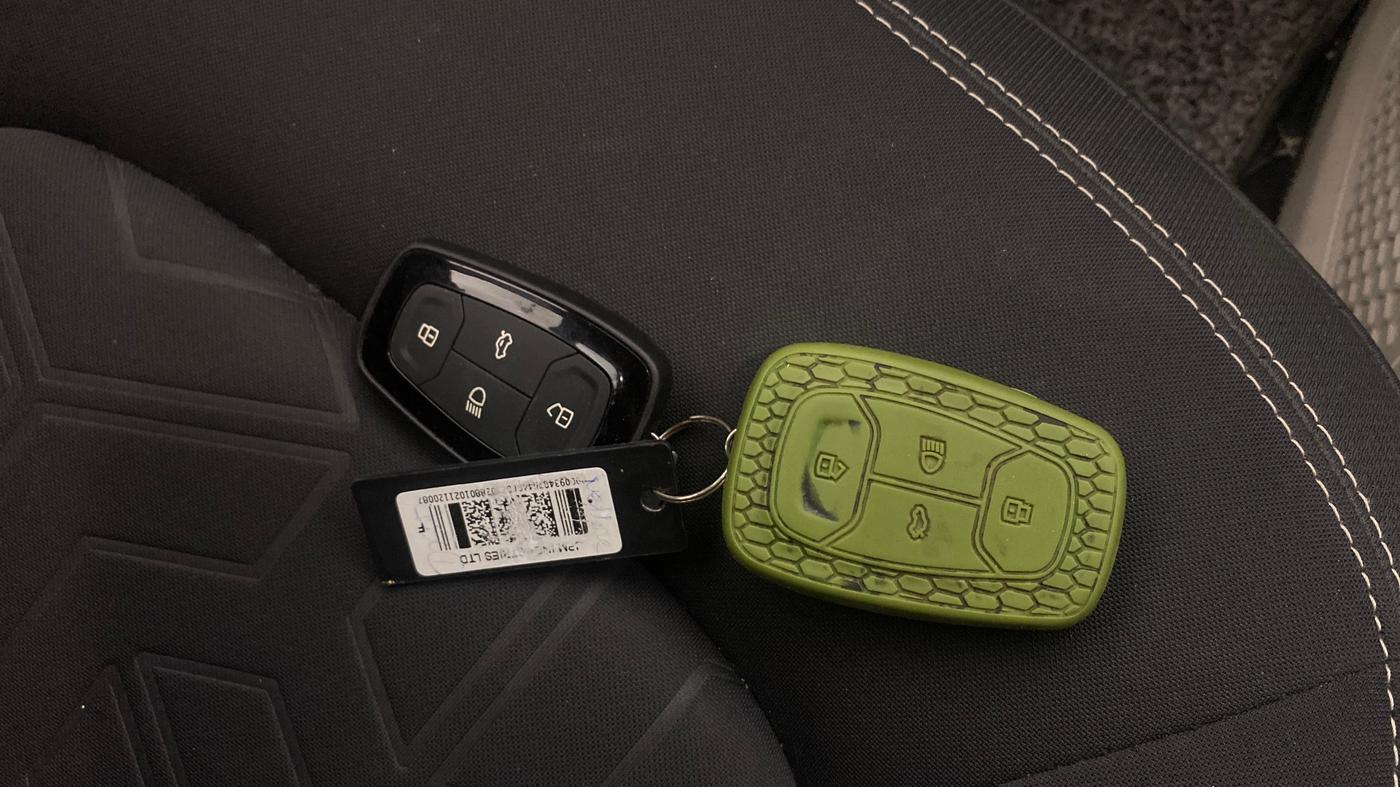 2021 Tata NEXON XZ PLUS PETROL, Petrol, Manual, 45,932 km, Key Close Up