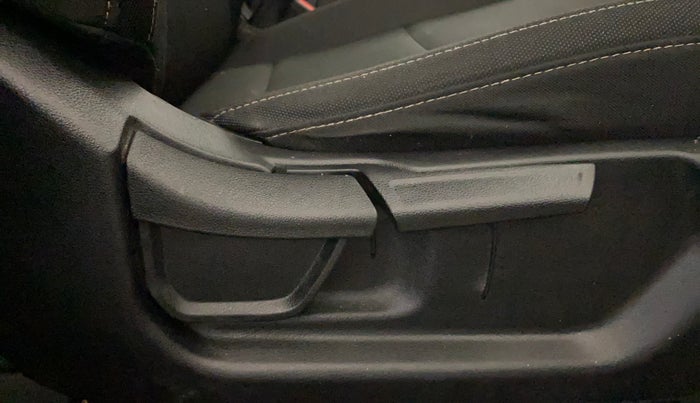 2023 Hyundai NEW I20 Sportz 1.2 IVT, Petrol, Automatic, 28,248 km, Driver Side Adjustment Panel