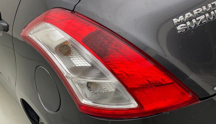 2017 Maruti Swift LXI (O), Petrol, Manual, 27,949 km, Left tail light - Reverse gear light not functional