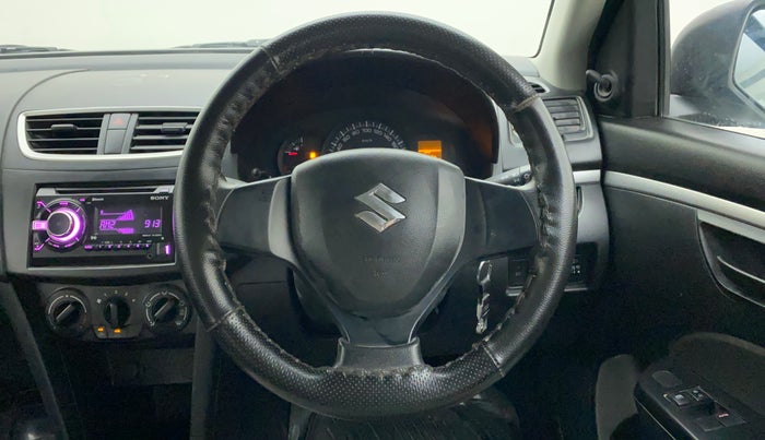 2017 Maruti Swift LXI (O), Petrol, Manual, 27,949 km, Steering Wheel Close Up