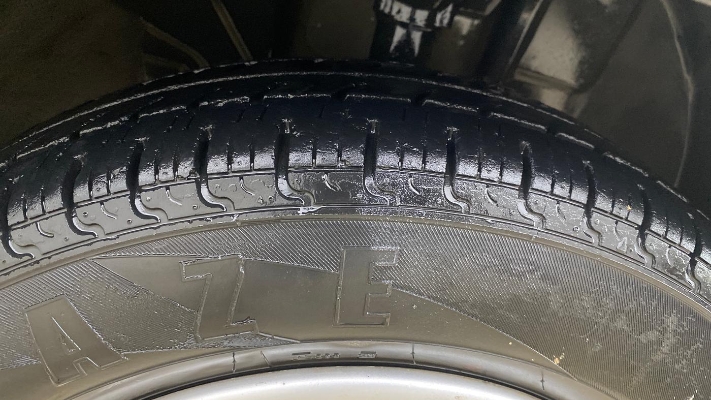 2016 Renault Kwid RXT 0.8, Petrol, Manual, 44,621 km, Right Front Tyre Tread