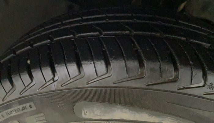 2023 Tata Tiago XE PETROL, Petrol, Manual, 8,625 km, Right Front Tyre Tread