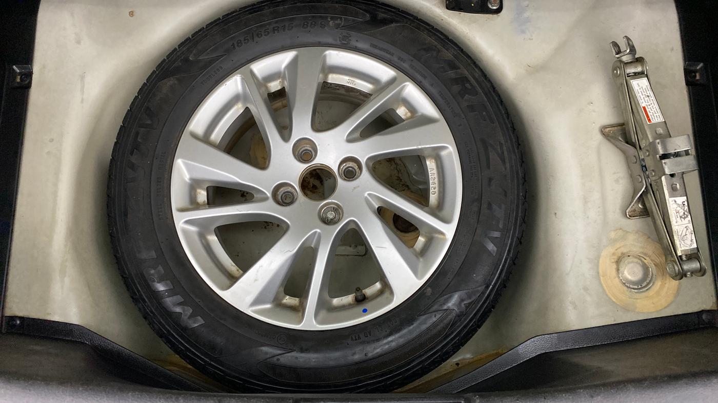 2014 Maruti Swift ZXI, Petrol, Manual, 88,265 km, Spare Tyre