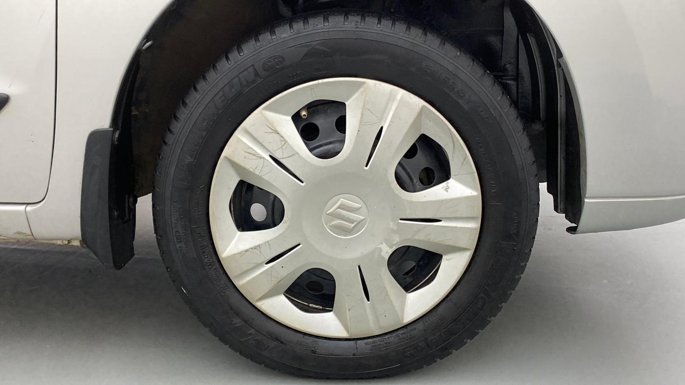 2012 Maruti Wagon R 1.0 VXI, Petrol, Manual, 73,157 km, Right Front Wheel