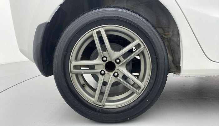 2017 Honda Jazz 1.2 V AT, Petrol, Automatic, 46,249 km, Right Rear Wheel