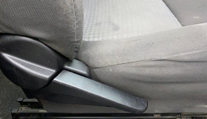 2011 Toyota Etios VX, Petrol, Manual, 99,230 km, Driver Side Adjustment Panel
