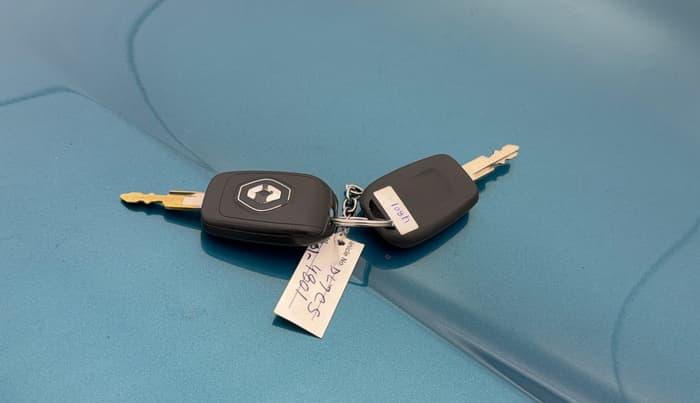2021 Renault Kwid CLIMBER 1.0 (O), Petrol, Manual, 81,452 km, Key Close Up