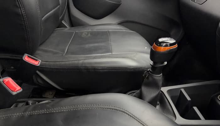 2021 Renault Kwid CLIMBER 1.0 (O), Petrol, Manual, 81,452 km, Gear Lever