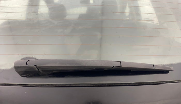 2024 Hyundai NEW I20 ASTA (O) 1.2 MT, Petrol, Manual, 42,640 km, Rear Wiper