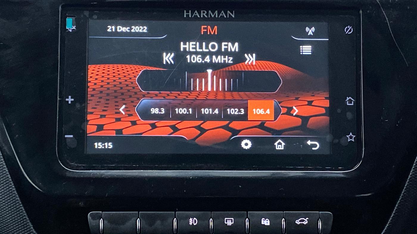 2022 Tata TIAGO NRG PETROL, Petrol, Manual, 6,105 km, Infotainment System