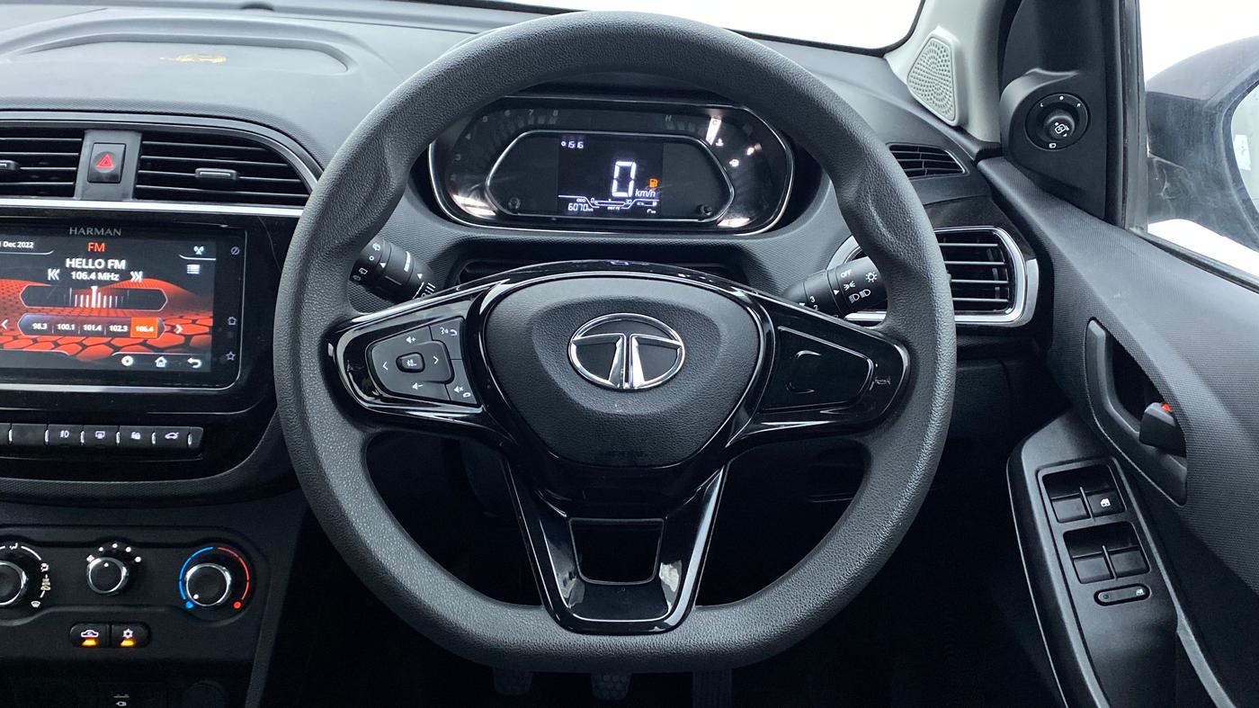 2022 Tata TIAGO NRG PETROL, Petrol, Manual, 6,105 km, Steering Wheel Close Up