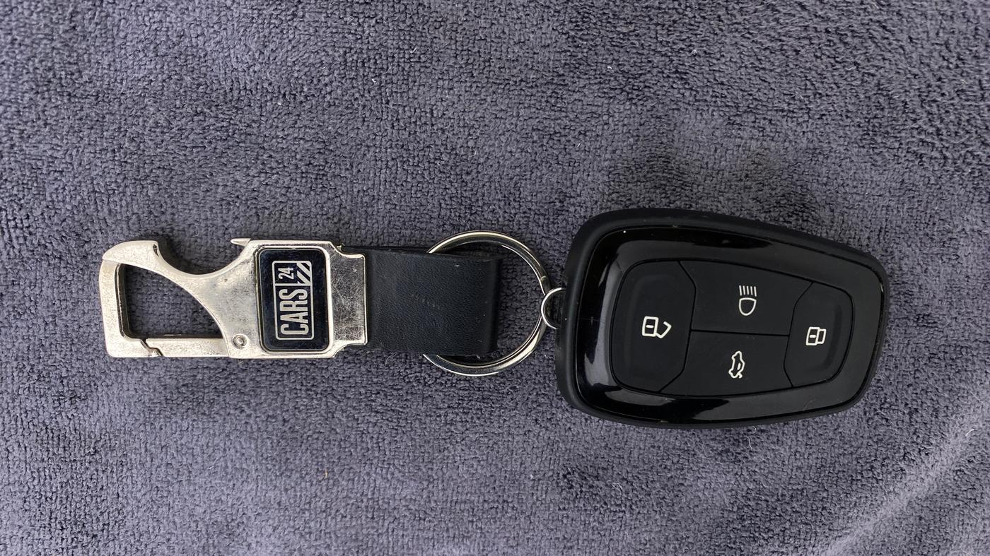 2022 Tata TIAGO NRG PETROL, Petrol, Manual, 6,105 km, Key Close Up