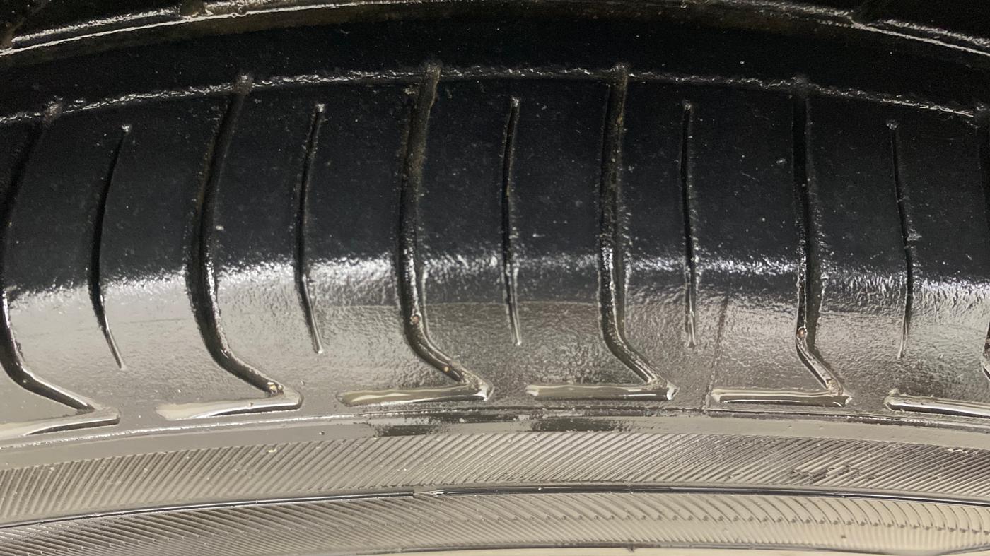 2018 Ford Ecosport TITANIUM 1.5L PETROL, Petrol, Manual, 89,817 km, Right Front Tyre Tread