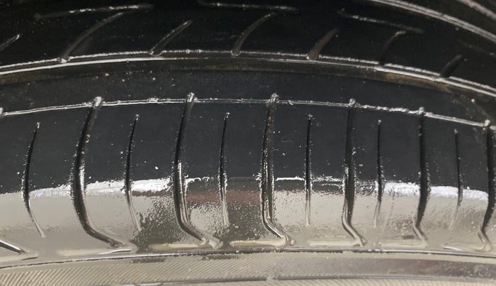 2018 Ford Ecosport TITANIUM 1.5L PETROL, Petrol, Manual, 89,817 km, Right Rear Tyre Tread