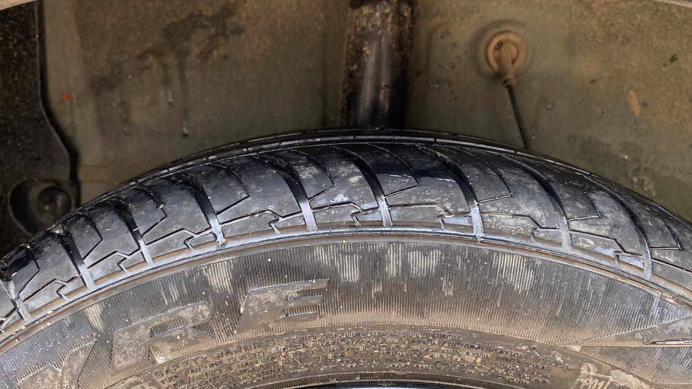 2023 Hyundai EXTER SX(O) CONNECT 1.2 AMT, Petrol, Automatic, 19,327 km, Right Rear Tyre Tread