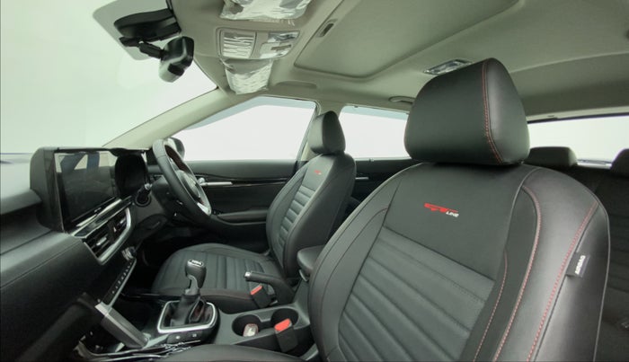 2022 KIA SELTOS GTX PLUS 1.4, Petrol, Manual, 5,008 km, Right Side Front Door Cabin