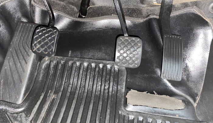 2020 MG HECTOR PLUS SHARP 1.5 PETROL TURBO HYBRID MT 6-STR, Petrol, Manual, 42,414 km, Pedals