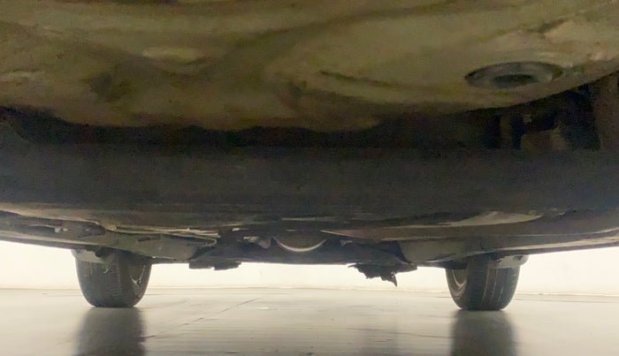 2015 Maruti Baleno ALPHA PETROL 1.2, CNG, Manual, 96,624 km, Rear Underbody