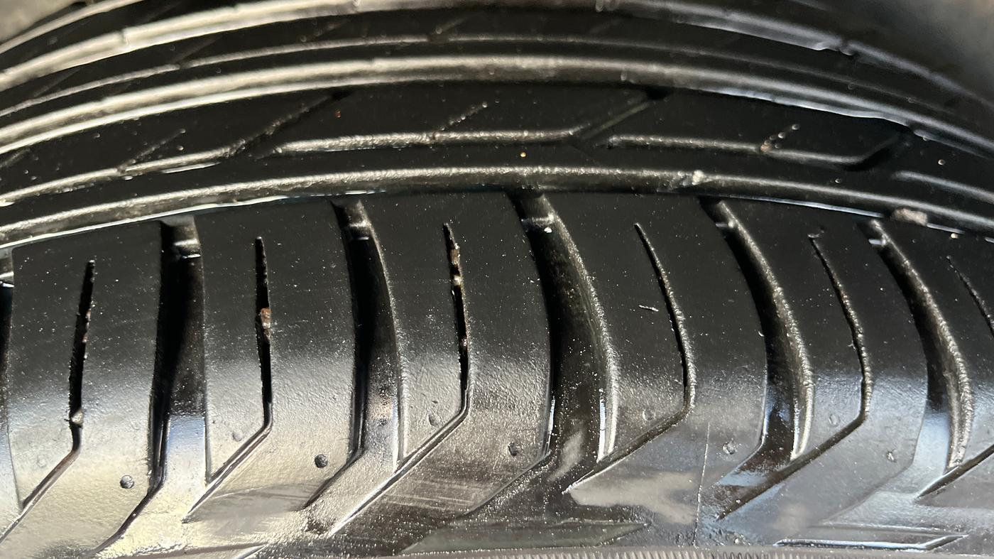 2018 Jeep Compass LIMITED PLUS PETROL AT, Petrol, Automatic, 48,097 km, Right Rear Tyre Tread