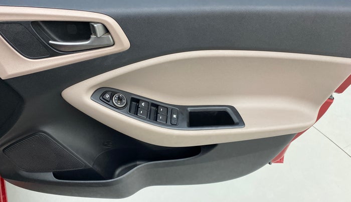 2018 Hyundai Elite i20 ASTA 1.2 (O), Petrol, Manual, 72,437 km, Driver Side Door Panels Control