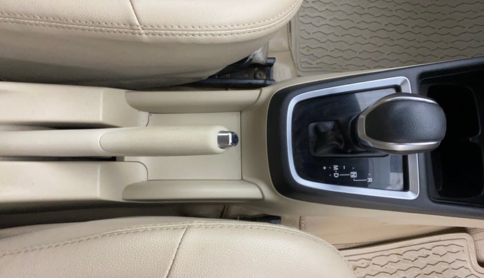 2022 Maruti Dzire VXI AMT, Petrol, Automatic, 55,560 km, Gear Lever