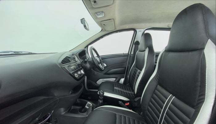 2019 Datsun Redi Go T (O), CNG, Manual, 42,127 km, Right Side Front Door Cabin