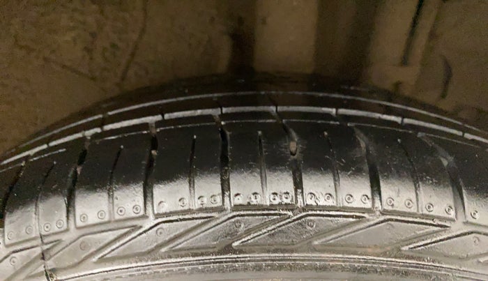 2021 Tata NEXON XZA PLUS (O) DIESEL DUAL TONE, Diesel, Automatic, 49,094 km, Left Rear Tyre Tread