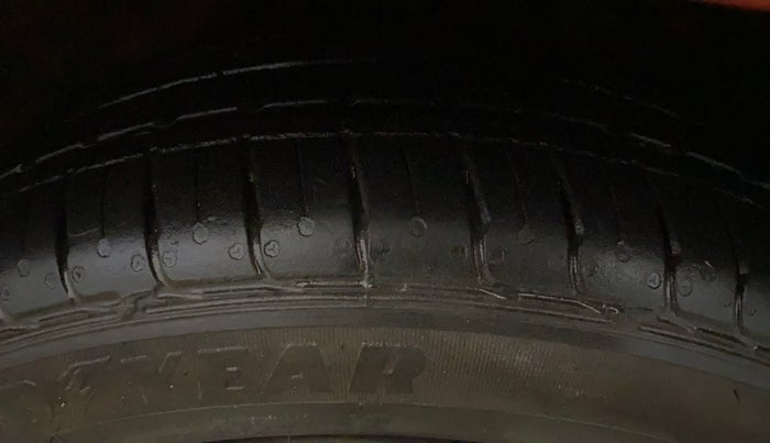 2021 Tata Tiago XZA PLUS PETROL, Petrol, Automatic, 33,153 km, Left Front Tyre Tread