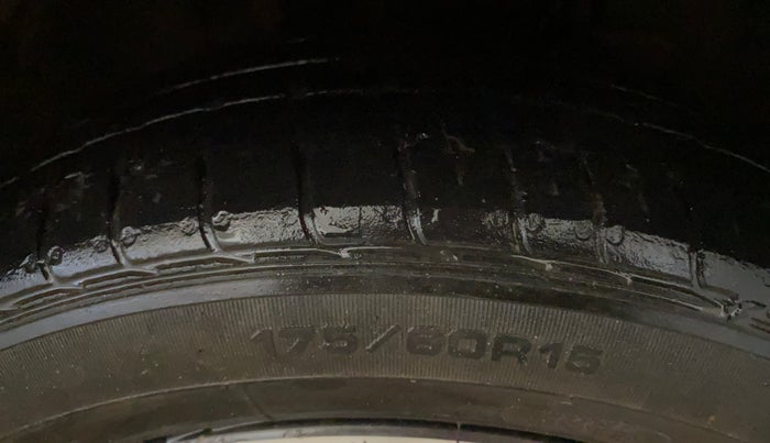 2021 Tata Tiago XZA PLUS PETROL, Petrol, Automatic, 33,153 km, Right Front Tyre Tread