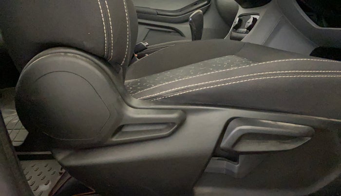 2021 Tata Tiago XZA PLUS PETROL, Petrol, Automatic, 33,153 km, Driver Side Adjustment Panel