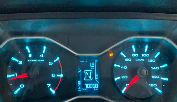 2014 Mahindra Scorpio S10, Diesel, Manual, 70,122 km, Odometer Image